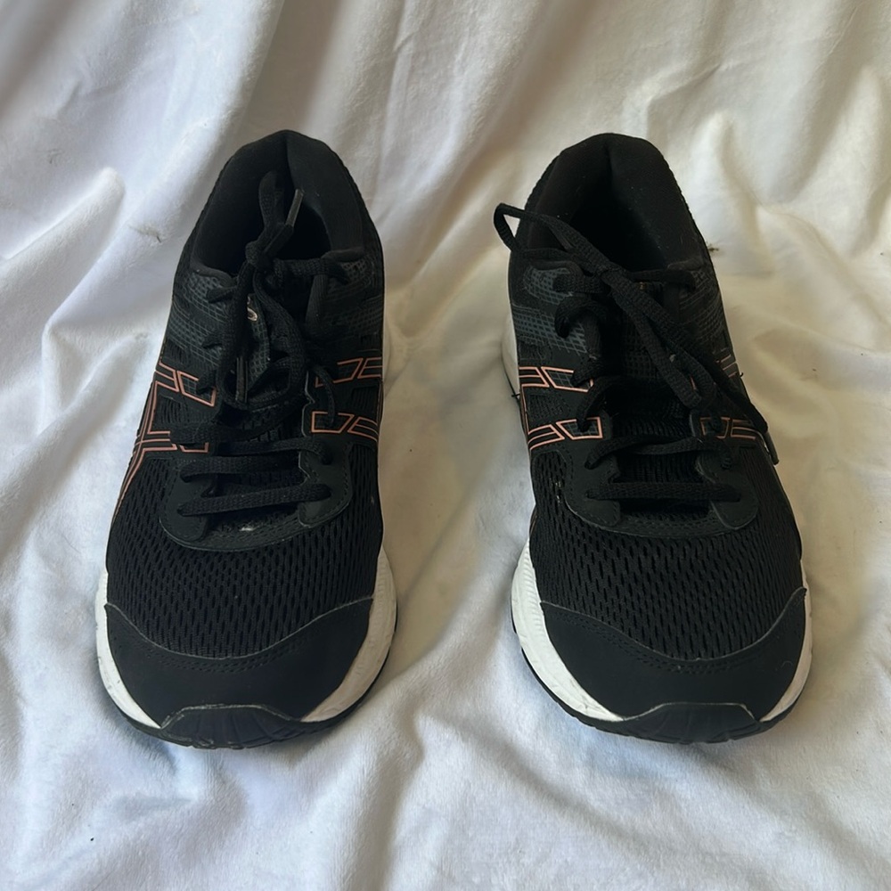 ASICS AmpliFoam Black Running Shoes